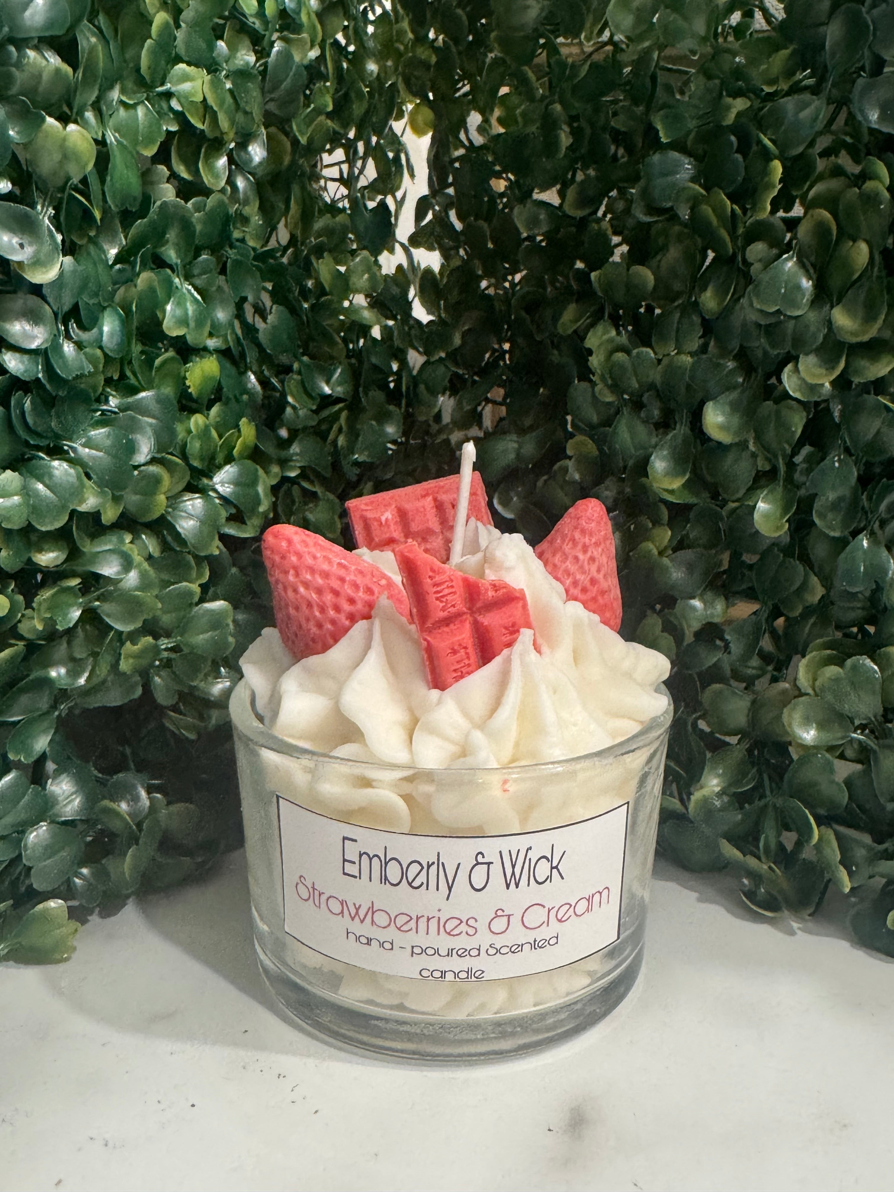 Strawberries & Cream Soy wax Candle