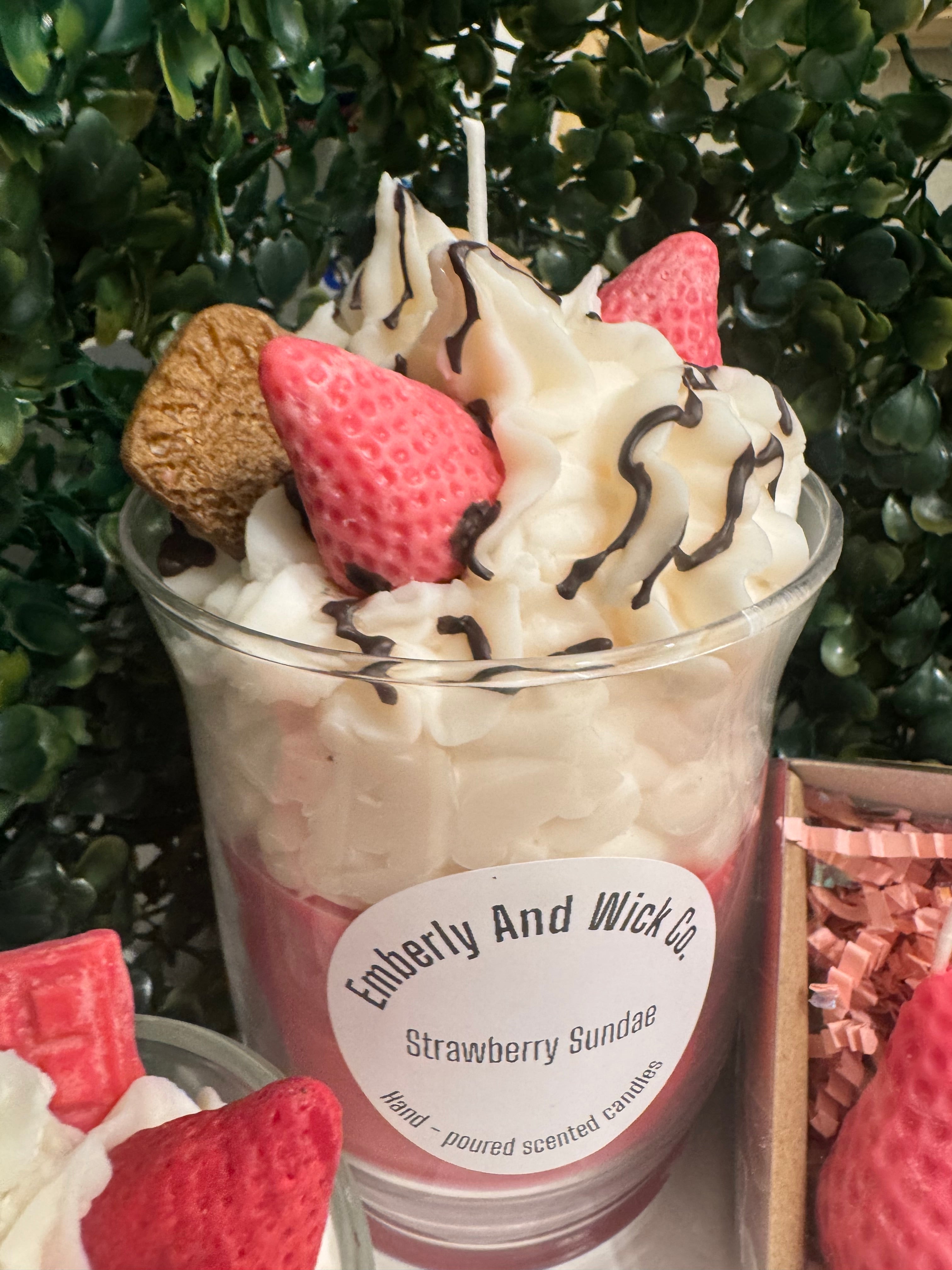 3 Candles Strawberry Bundle