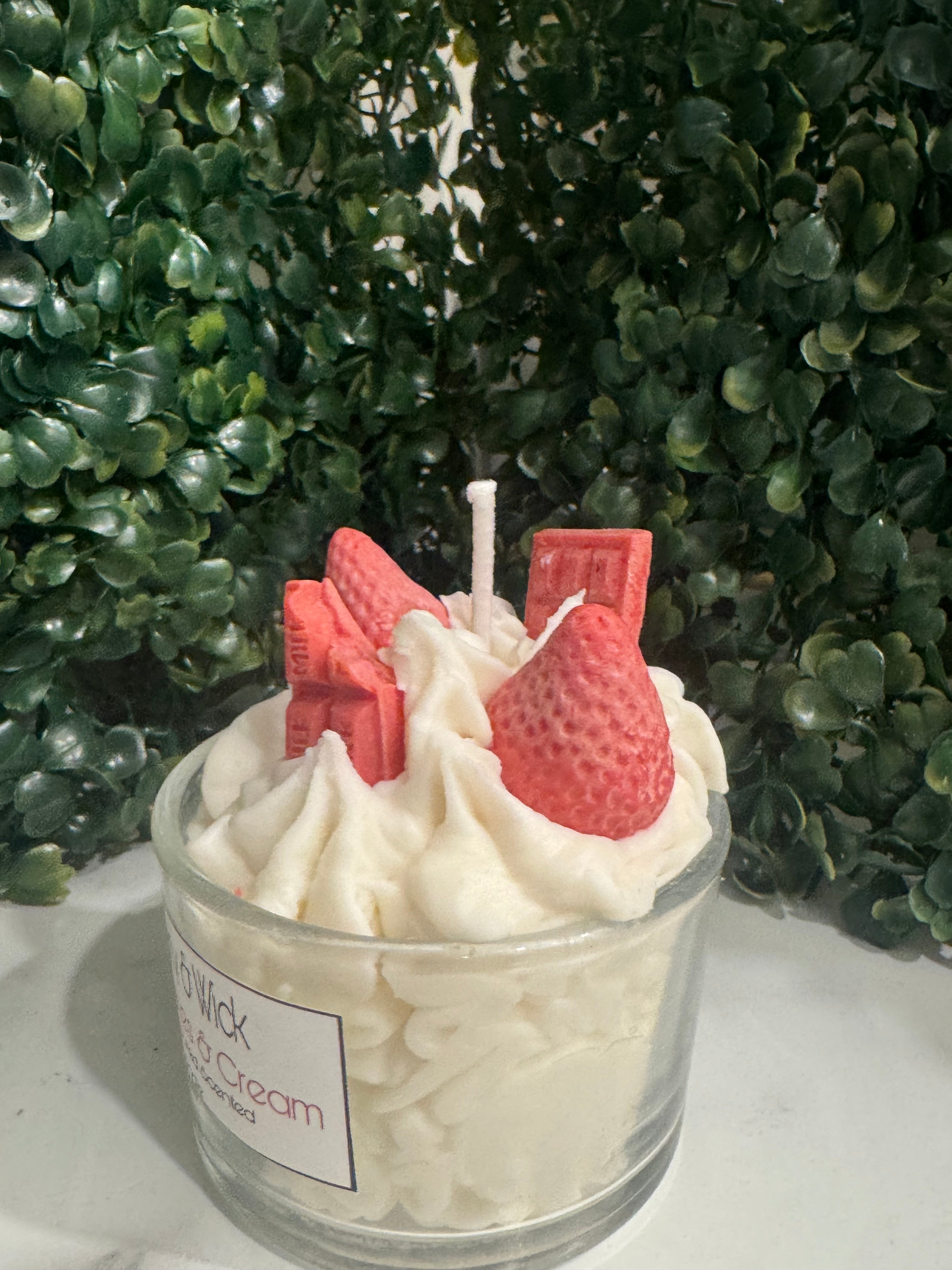 Strawberries & Cream Soy wax Candle