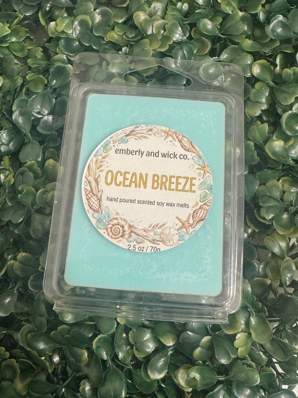 Ocean breeze wax melts 2.5 oz