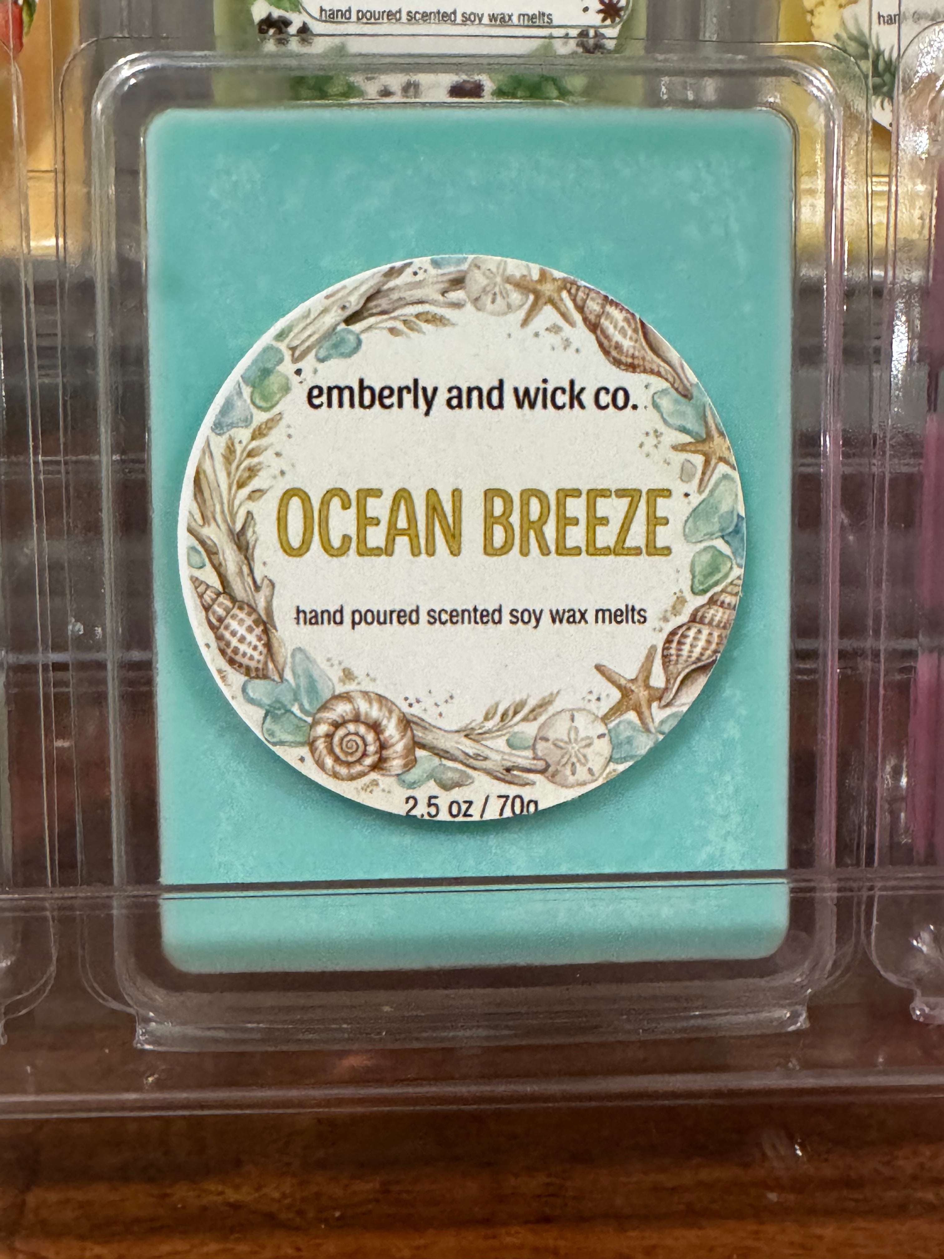 Ocean breeze wax melts 2.5 oz